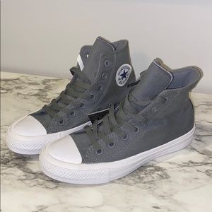 Brand new chuck Taylor II